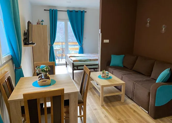 Blue Lagoon Crni Vrh