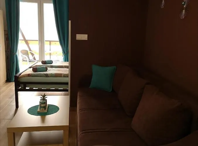 Blue Lagoon Crni Vrh